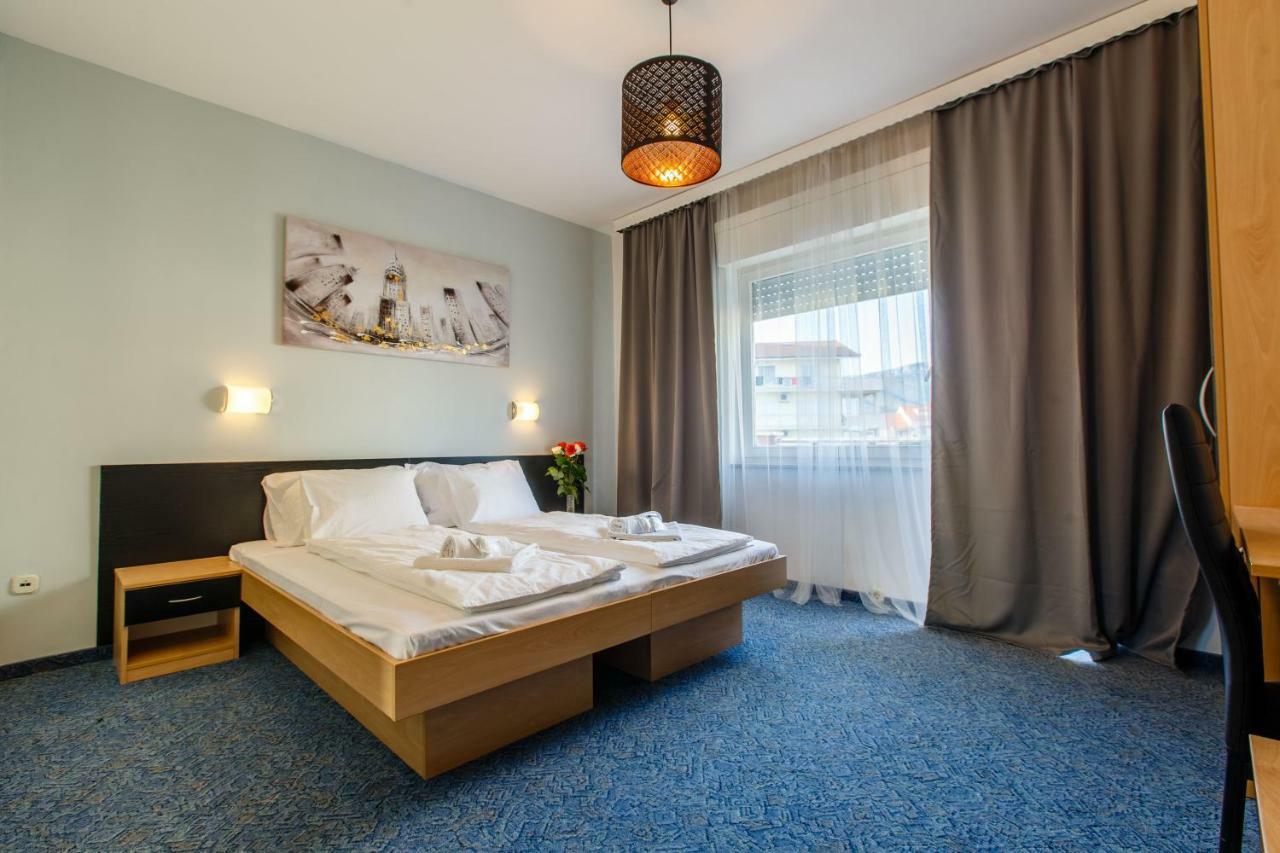 Rooms Split Stobreč Εξωτερικό φωτογραφία