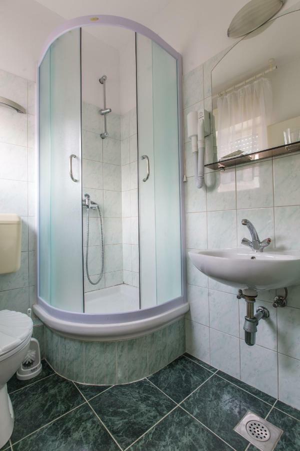 Rooms Split Stobreč Εξωτερικό φωτογραφία